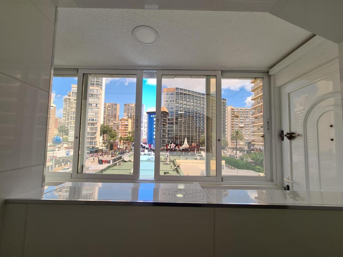 Apartamento Edificio El Circo Benidorm Exterior foto