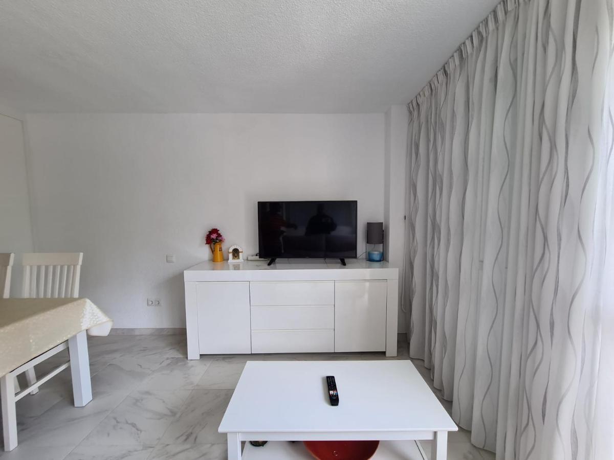 Apartamento Edificio El Circo Benidorm Exterior foto